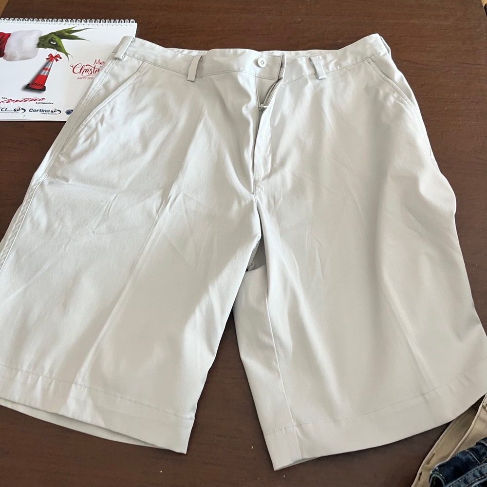 Nike Khaki Golf Shorts